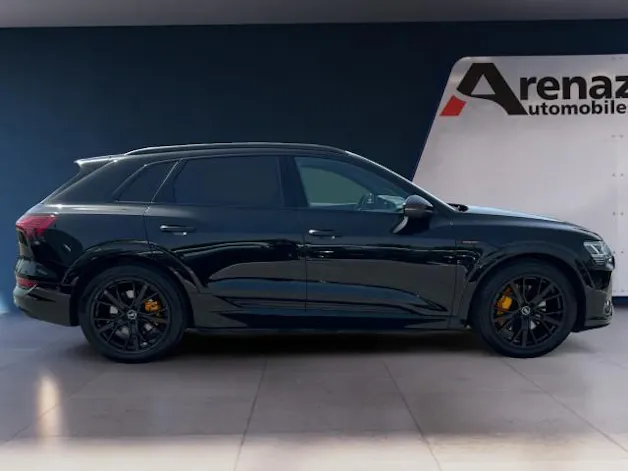 Audi e-tron 55 S Line quattro