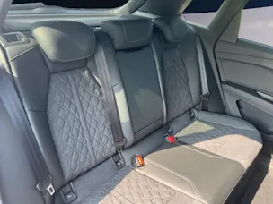 Audi Q4 e-tron 45 Attraction quattro