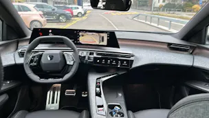 Peugeot 5008 136 Hybrid e-DCS6 GT