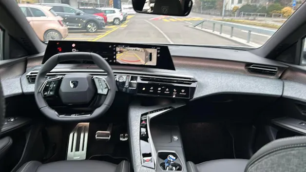 Peugeot 5008 136 Hybrid e-DCS6 GT