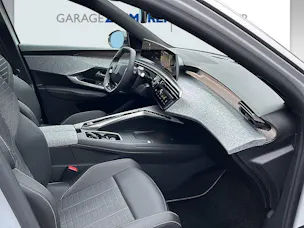 Peugeot 5008 136 Hybrid e-DCS6 GT