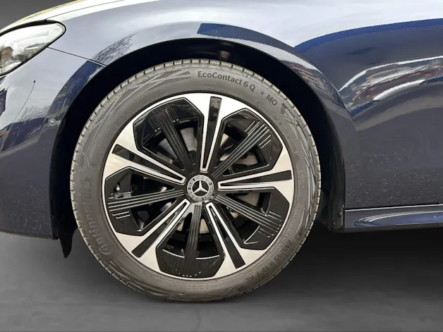 Mercedes-Benz E 220 d T 4M 9G-Tronic