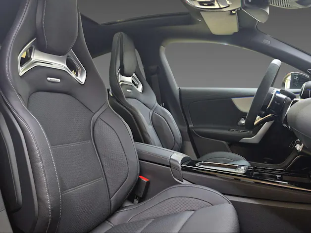 Mercedes-Benz CLA 35 4Matic