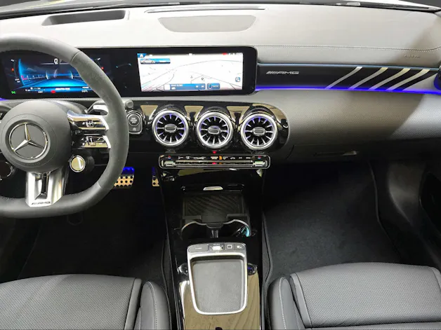 Mercedes-Benz CLA 35 4Matic