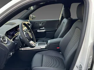 Mercedes-Benz EQB 300 4Matic Swiss Star