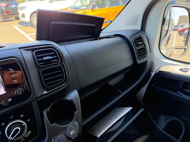 Citroën Jumper 35 2.2 BlueHDi 140 L2H2 270° 2xAirbag Spurhalteassistent, Aut. Notbremssystem, AHK, Best Ausstattun! Alle Grösse an Lager