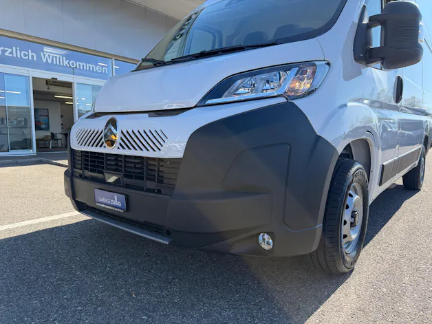 Citroën Jumper 35 2.2 BlueHDi 140 L2H2 270° 2xAirbag Spurhalteassistent, Aut. Notbremssystem, AHK, Best Ausstattun! Alle Grösse an Lager