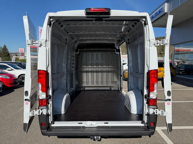 Citroën Jumper 35 2.2 BlueHDi 140 L2H2 270° 2xAirbag Spurhalteassistent, Aut. Notbremssystem, AHK, Best Ausstattun! Alle Grösse an Lager