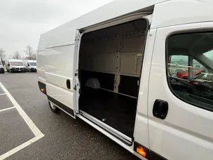 Citroën Citroen Jumper L4H3 180 PS NEUES MODELL TOP AUSSTATTUNG ! Garage Zöllig - Finanzierung OHNE Zins möglich! Alle Grössen verfügbar