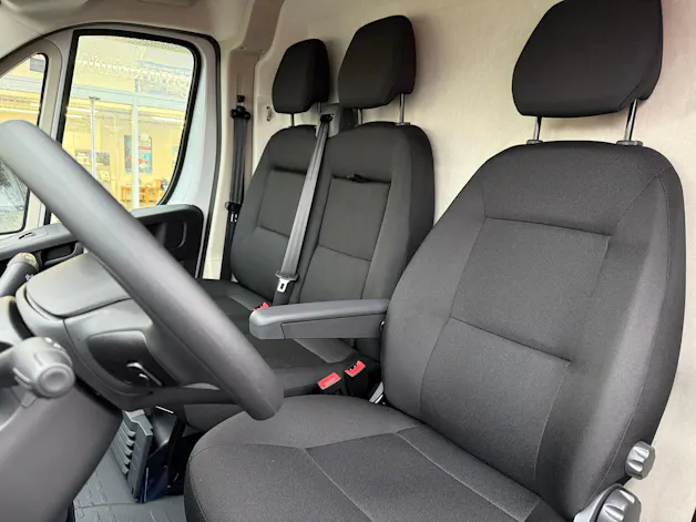Citroën Citroen Jumper L4H3 180 PS NEUES MODELL TOP AUSSTATTUNG ! Garage Zöllig - Finanzierung OHNE Zins möglich! Alle Grössen verfügbar
