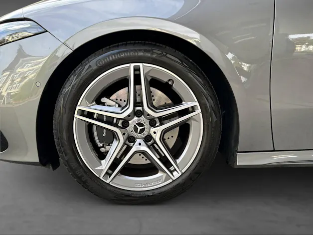 Mercedes-Benz A 220 4Matic 8G-DCT