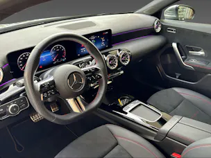 Mercedes-Benz A 220 4Matic 8G-DCT
