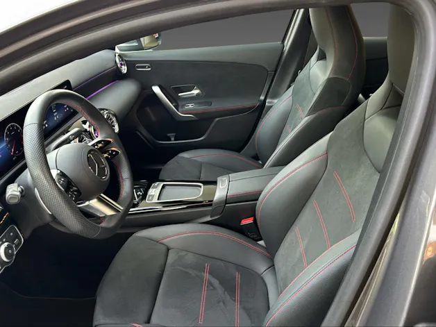 Mercedes-Benz A 220 4Matic 8G-DCT