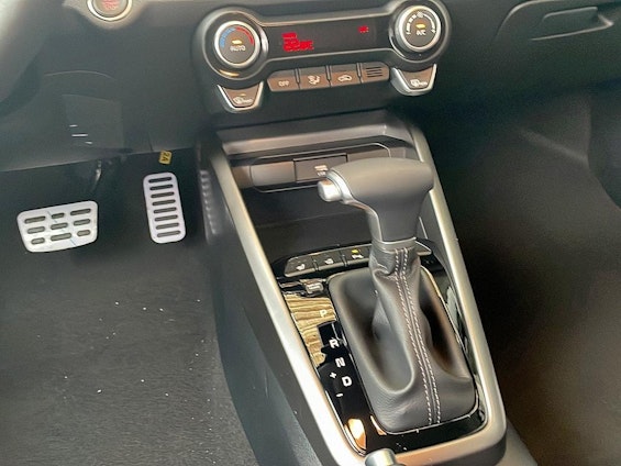 image du véhicule 7 image du véhicule 7