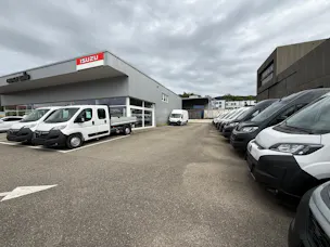 Citroën Jumper L3H2 35 2.2 BHDI 180 PS AT8 Nebellampen Lederlenkrad. Alle Grössen verfügbar!
