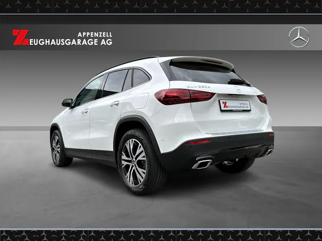 Mercedes-Benz GLA 220 d 4Matic Swiss Star
