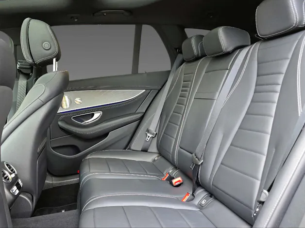 Mercedes-Benz E 220 d 4Matic T-Modell AMG Line