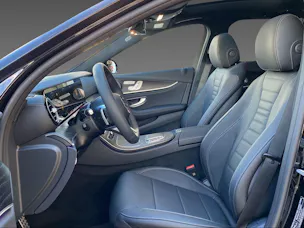 Mercedes-Benz E 220 d T 4M Swiss Star
