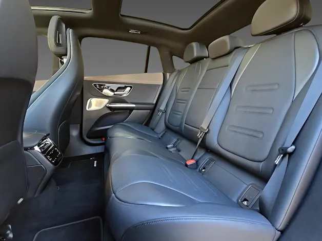 MERCEDES-BENZ EQE 43 AMG