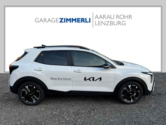 Vehicle image 3 Vehicle image 3