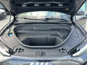 Audi SQ6 Sportback e-tron quattro