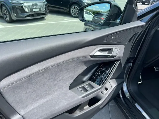 Audi SQ6 Sportback e-tron quattro