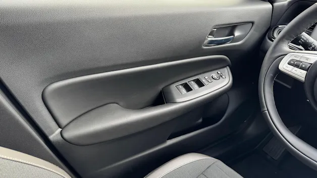 Honda Jazz 1.5i-MMD Crosstar Advance E-CVT 1.9% Leasing Aktion unschlagbar mit 8 Jahren Garantie