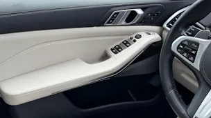 BMW X5 xDrive M50d Steptronic „Selten so vollgepackt: Dieser X5 ist ein echter Treffer“