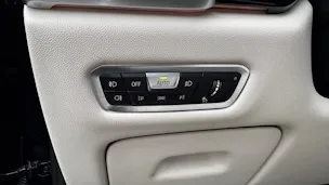BMW X5 xDrive M50d Steptronic „Selten so vollgepackt: Dieser X5 ist ein echter Treffer“