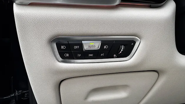 BMW X5 xDrive M50d Steptronic „Selten so vollgepackt: Dieser X5 ist ein echter Treffer“
