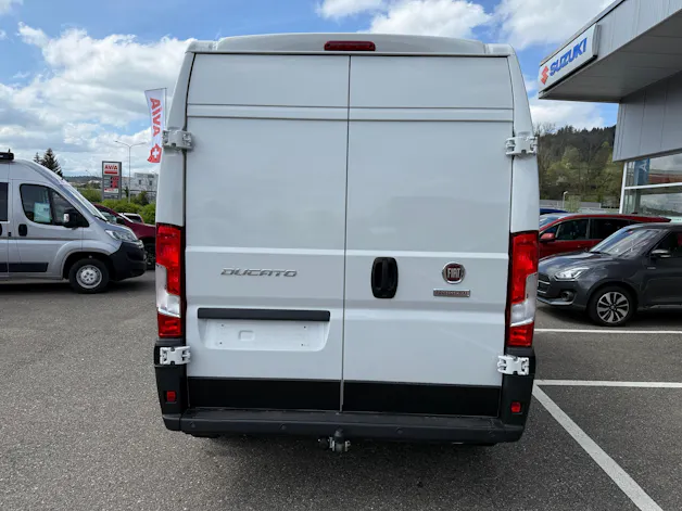 Fiat Ducato 35 L3H2 2.2MTJ 140 PS 7 Sitze 270° Garantie bis 10.2027 / 120'000 km