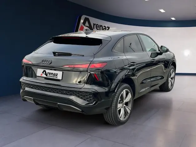 Audi Q3 Sportback e-hybrid 200 kW S tronig