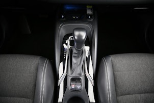 Vehicle image TOYOTA Corolla 1.8 HSD Trend