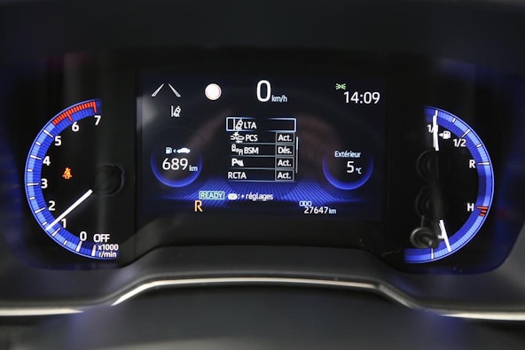 Vehicle image 14 Vehicle image 14