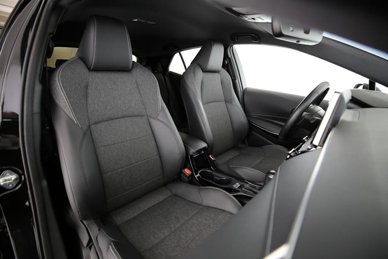 Vehicle image TOYOTA COROLLA