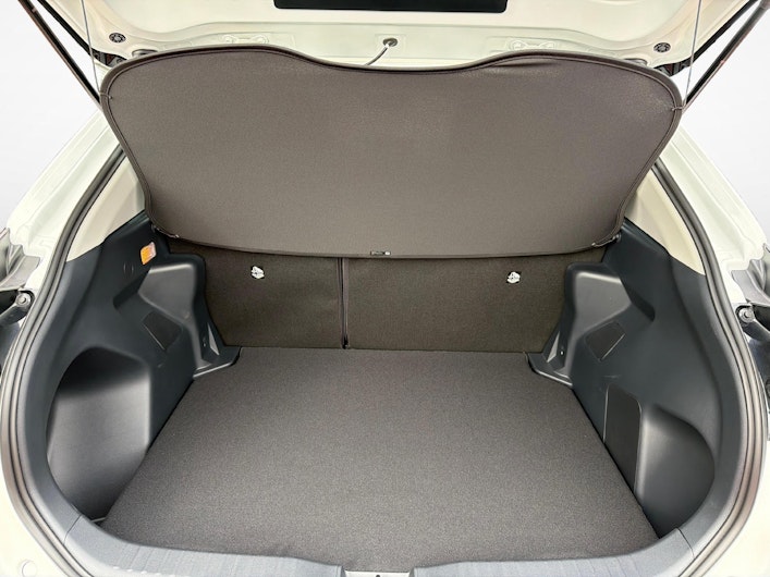 Vehicle image TOYOTA YARIS CROSS