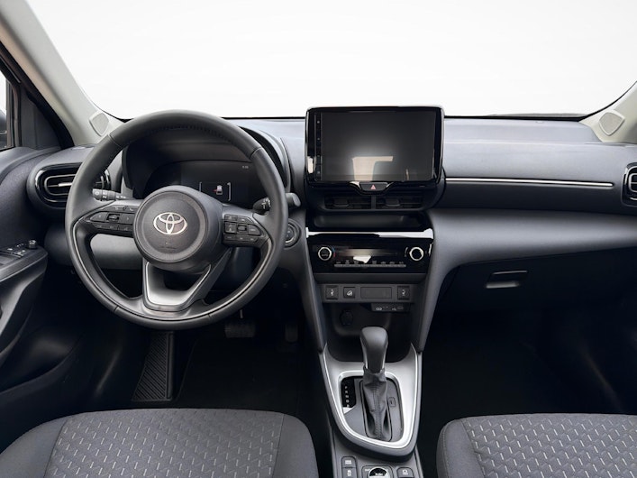 Vehicle image TOYOTA YARIS CROSS