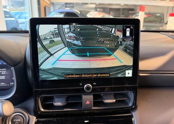 Vehicle image 8 Vehicle image 8