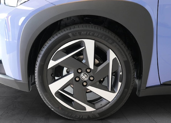 Vehicle image 8 Vehicle image 8