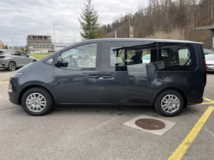 Hyundai Staria Wagon 1.6 GDi HEV Amplia