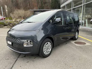 Hyundai Staria Wagon 1.6 GDi HEV Amplia