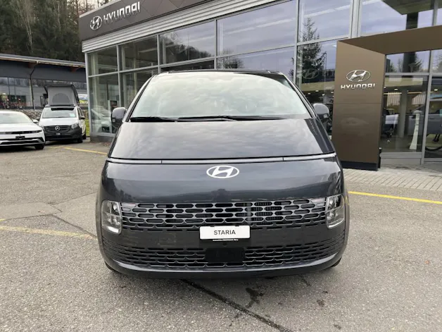 Hyundai Staria Wagon 1.6 GDi HEV Amplia