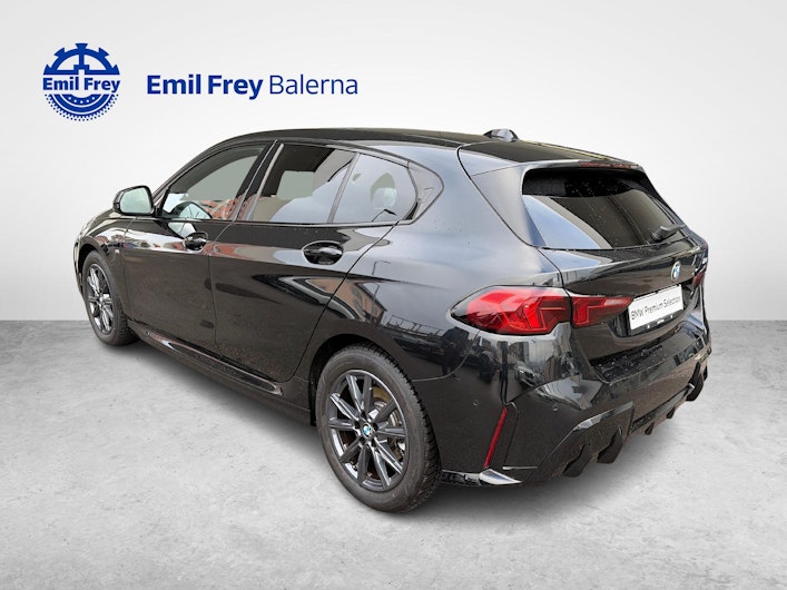Vehicle image BMW 1 SERIES