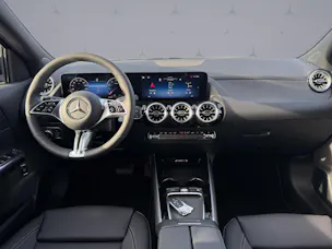 Mercedes-Benz GLA 250 Swiss Star Progressive 4matic