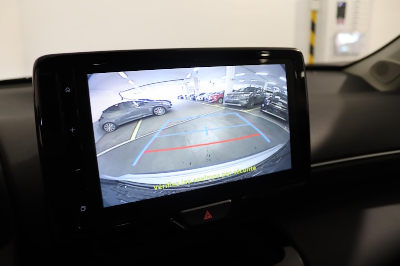 Fahrzeugbild TOYOTA YARIS CROSS