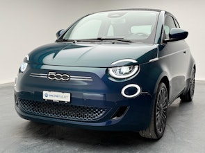 Vehicle image FIAT 500 Cabrio La Prima