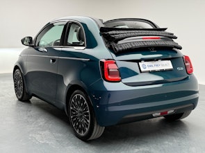 Vehicle image FIAT 500 Cabrio La Prima