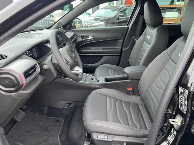 Jeep Avenger 1.2 MHEV Overland 4xe