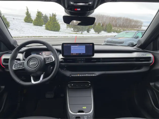 Jeep Avenger 1.2 MHEV Overland 4xe