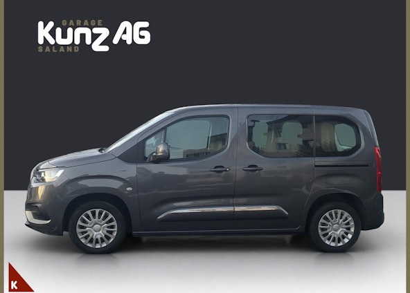 Vehicle image 2 Vehicle image 2